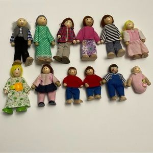 Wooden Poseable Figures Bundle
